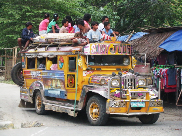 jeepney.jpg